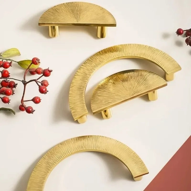 مقابض أبواب خزائن مسطحة عالية  - مراجعة Furniture Hardware High End وسعره