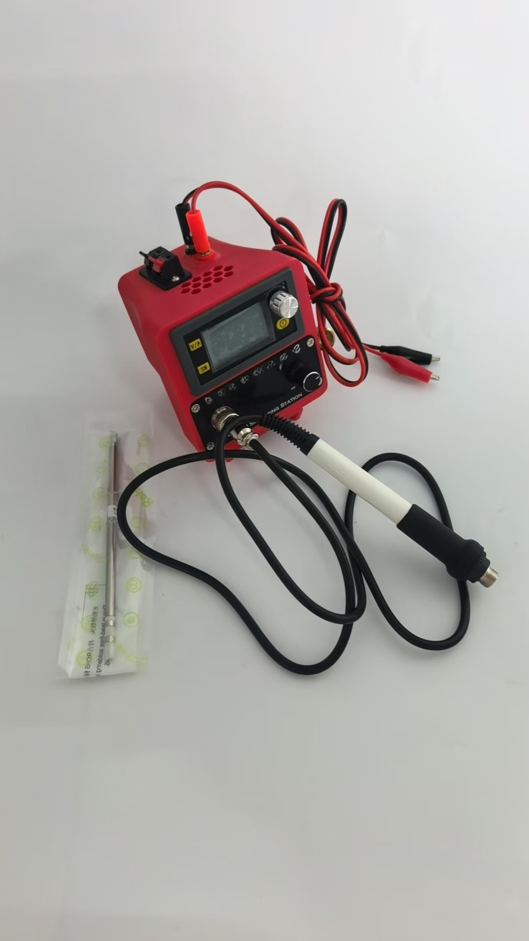 محول بطارية ميلووكي 18 فولت، م - مراجعة Milwaukee Drill M12 Fuel وسعره